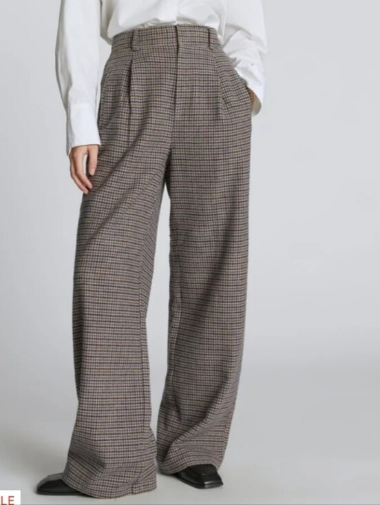 Everlane Pants - Everlane Rewool Way High Drape pants Wide leg Pleated Houndstooth